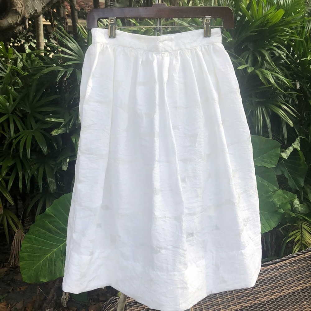 NEW TOPSHOP White floral skirt , Sz 4 (Euro 36)
